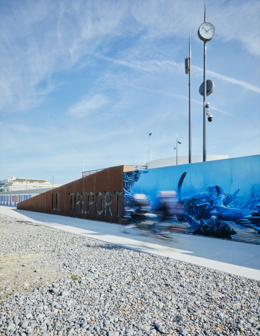 法国勒特朗河畔的现代滨水空间设计丨Berim – Espace Libre-9