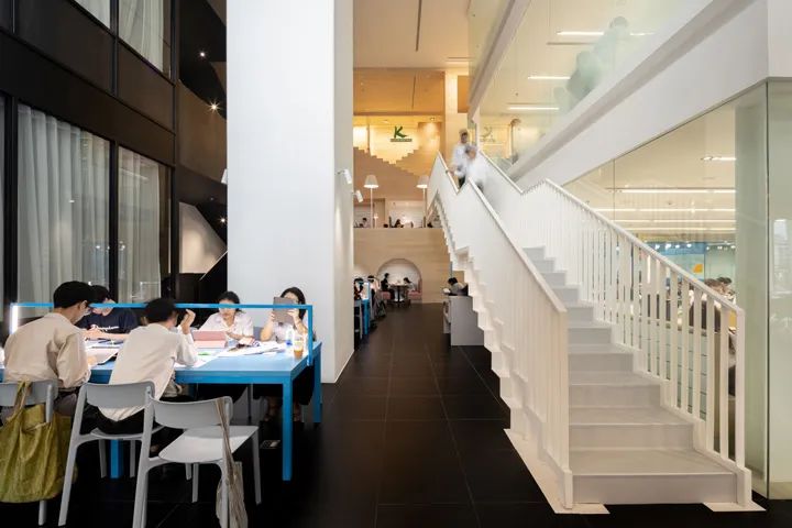 曼谷“无界图书馆”Samyan Co-op 共享空间-16