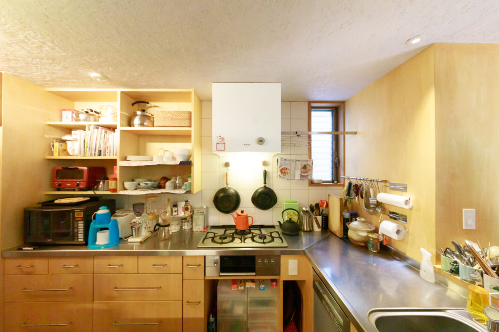 中庭はもうひとつの部屋日々の小さな変化を愉しむ自然の恵みで豊かな生活 | Outdoor | 100%LiFE-14