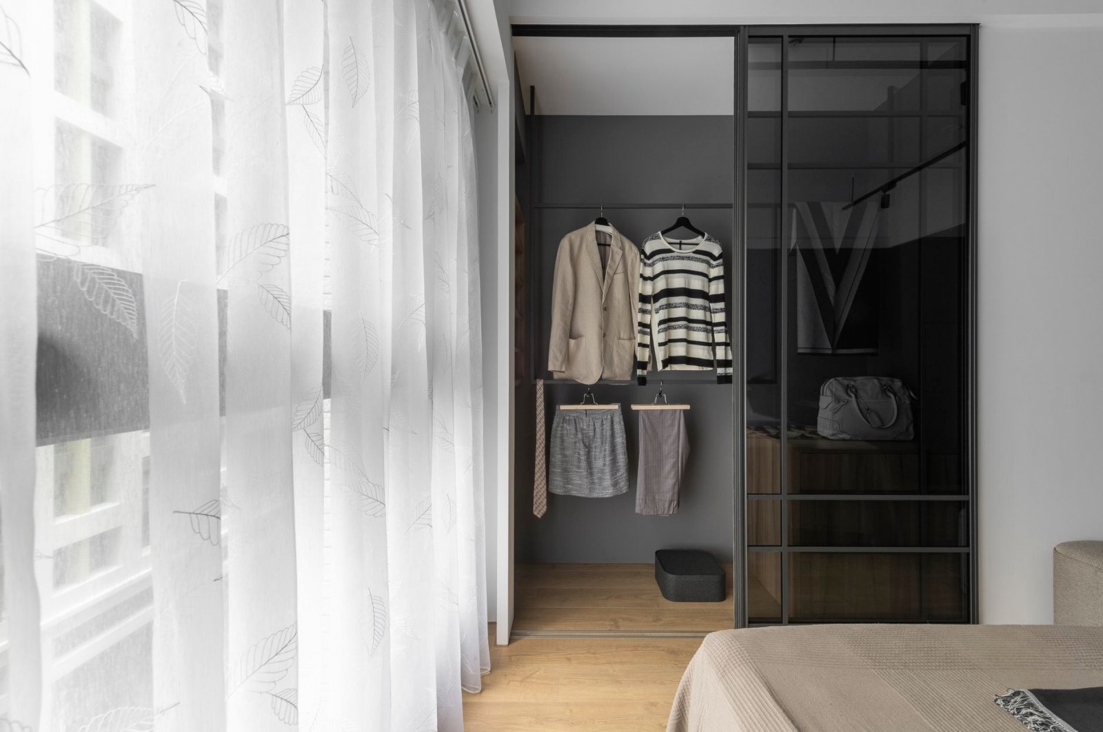 三房两厅现代简约风住宅  南邑设计-13