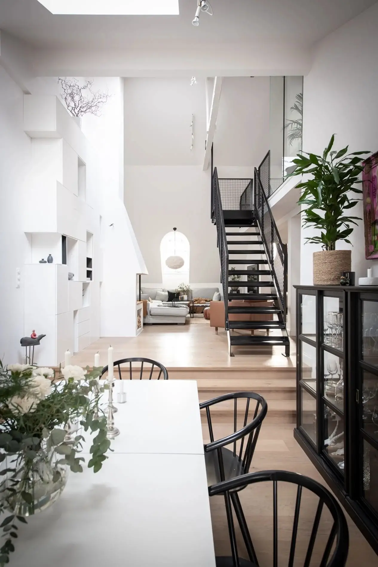 瑞典哥德堡绿色社区的现代家庭复式公寓-2