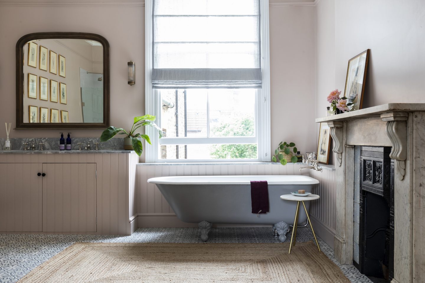 
      Imperfect Interiors
    -6