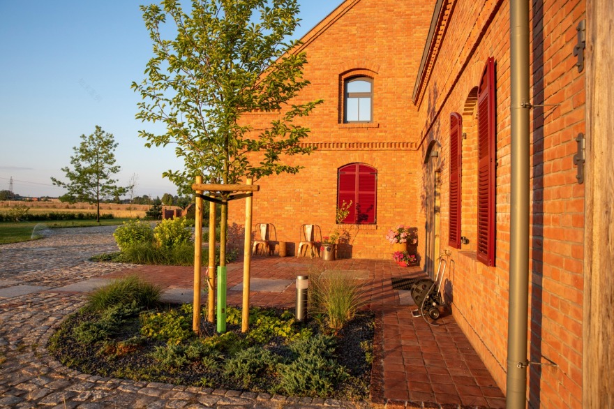 大波兰地区宛如现代牛棚的住宅丨TXMA – 托马什·亚历山大·米尔琴斯基建筑师事务所-21