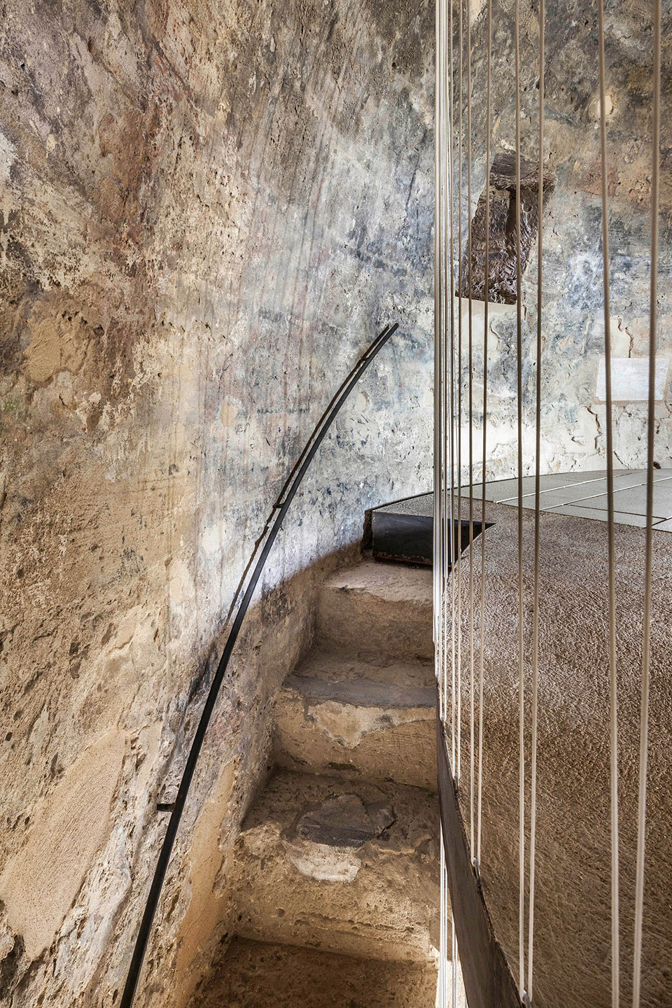 西班牙古老防御塔改造 / Marià Castelló Martínez-17