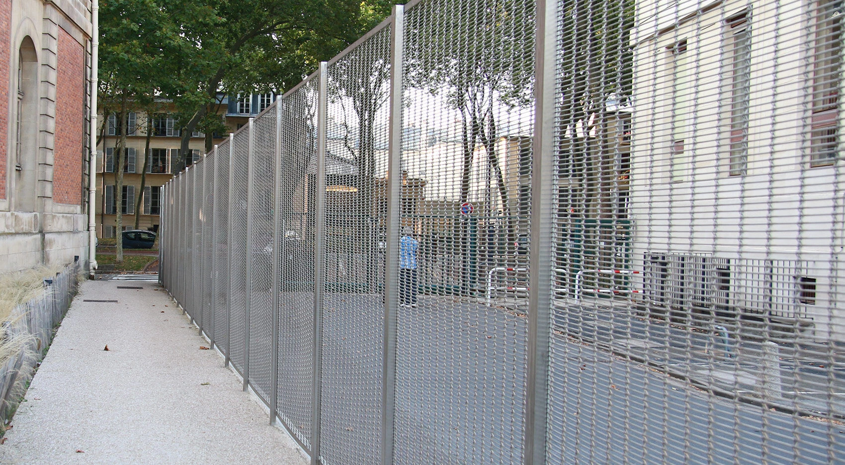凡尔赛大审法院不锈钢金属网围栏项目丨法国丨Da Vinci FC-8