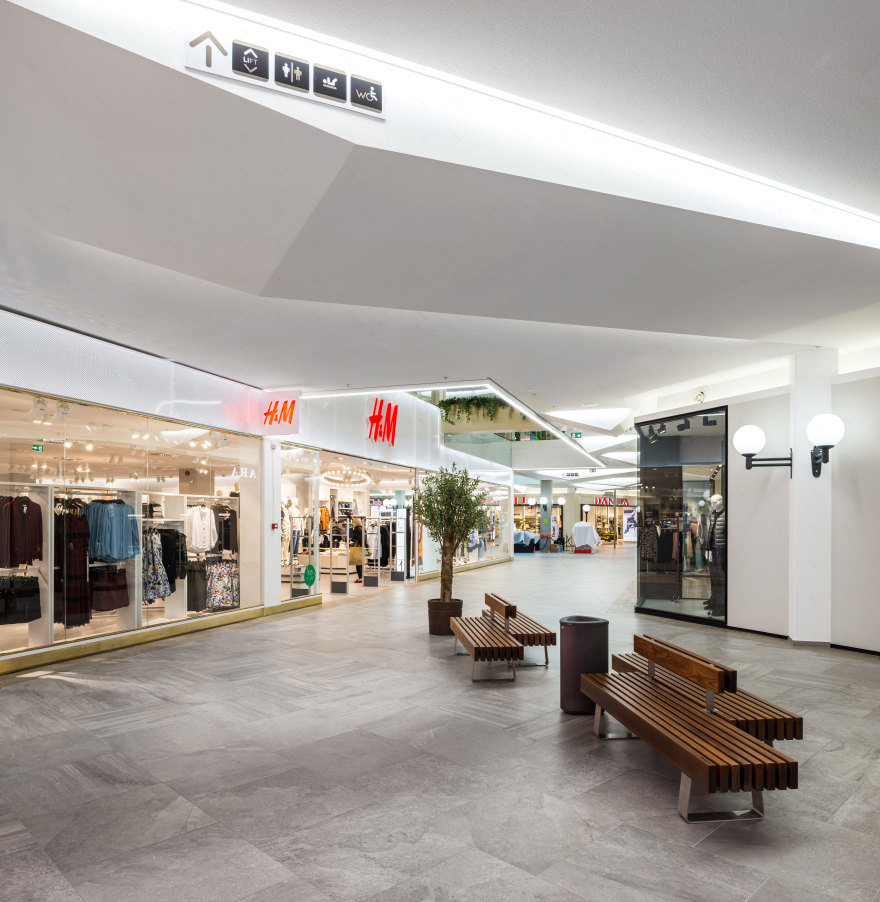 Kvartal 购物中心的室内设计亮点与趋势分析-32