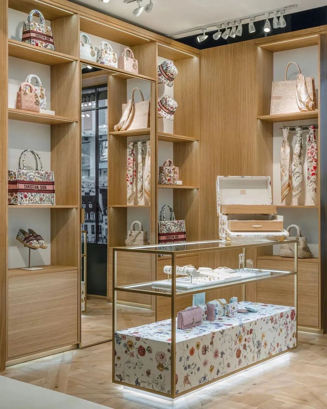 迪奥服装店-12