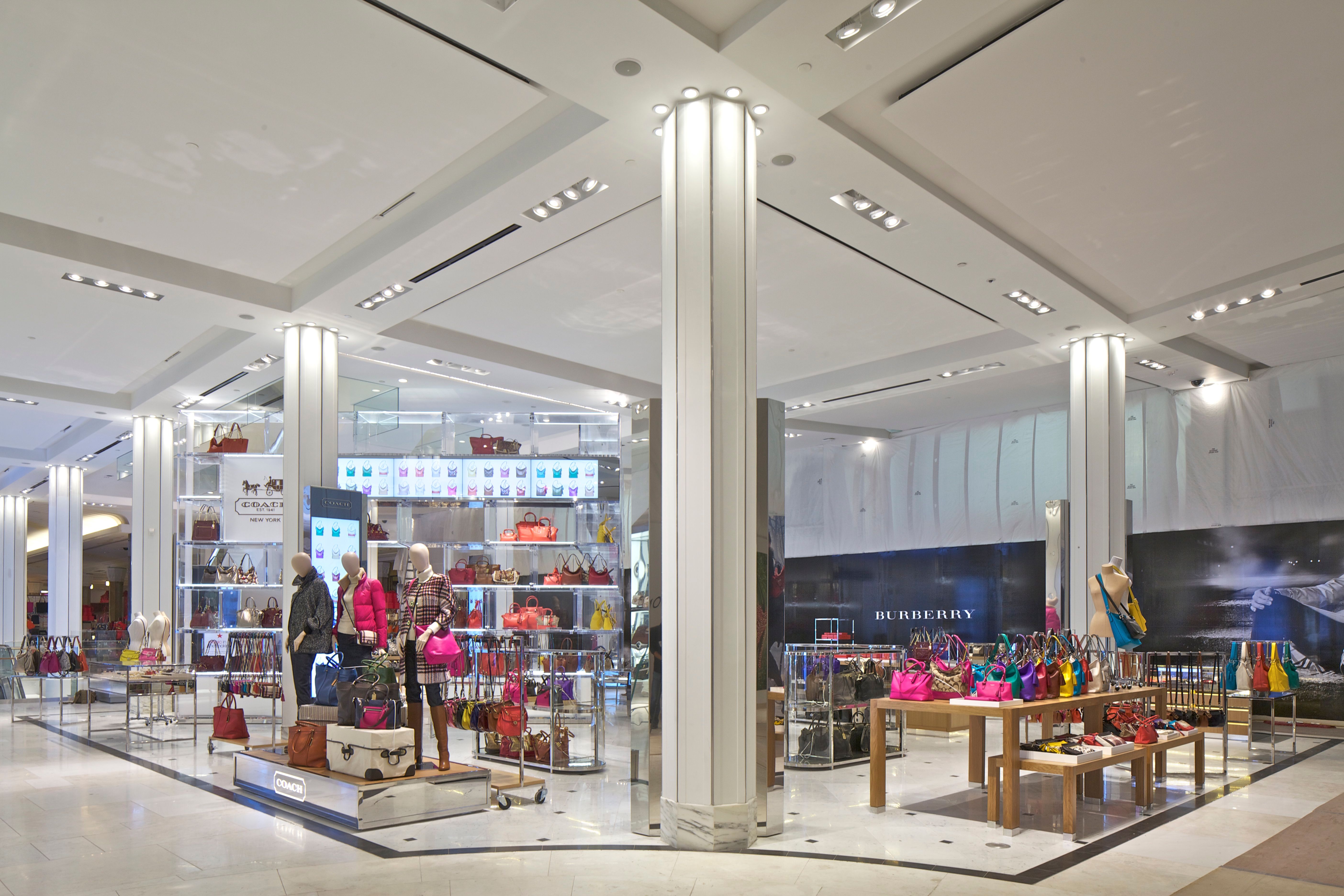 纽约 Coach 旗舰店 | 逻辑与魔法的展示空间-1