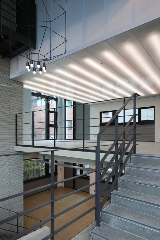 Naru（韩国歌手私人文化空间）-21