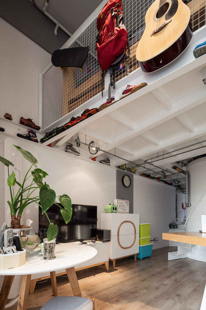 无拘无束的单身男性Loft公寓 / 上海缤视智造-12