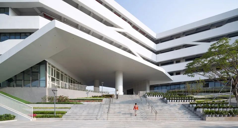 深圳龙华区第二外国语学校丨中国深圳丨深圳市坊城建筑设计顾问有限公司-56