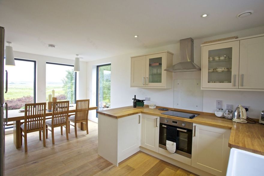 苏格兰乡村特色独栋小住宅丨英国苏格兰丨Rural Design Architects-2