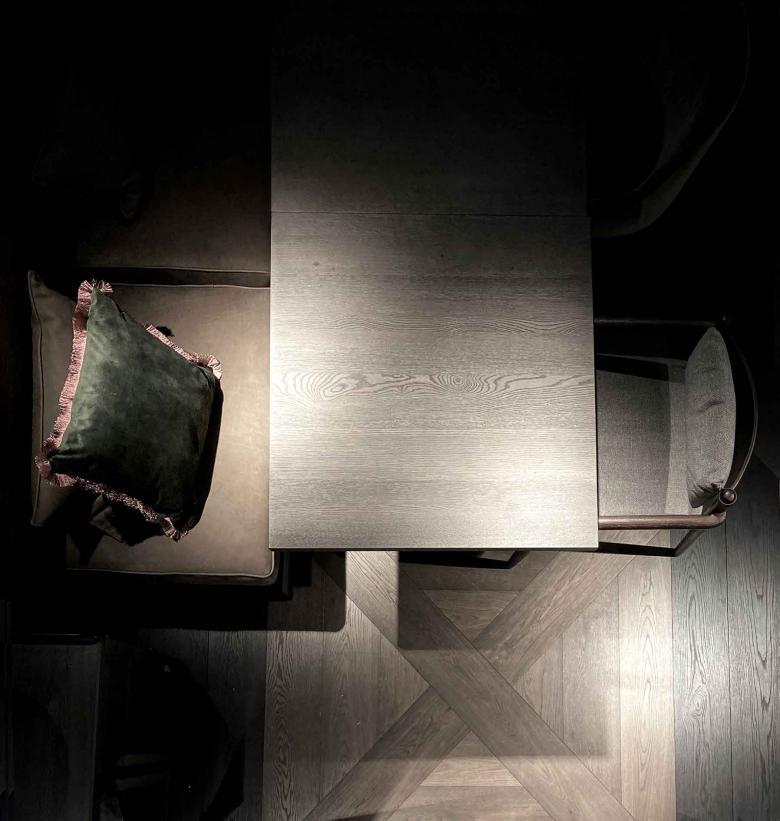 棚车丨瑞士楚格丨COCC. and coherent AG-18