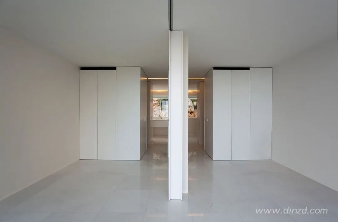 白色极简，融入自然的住宅设计-44