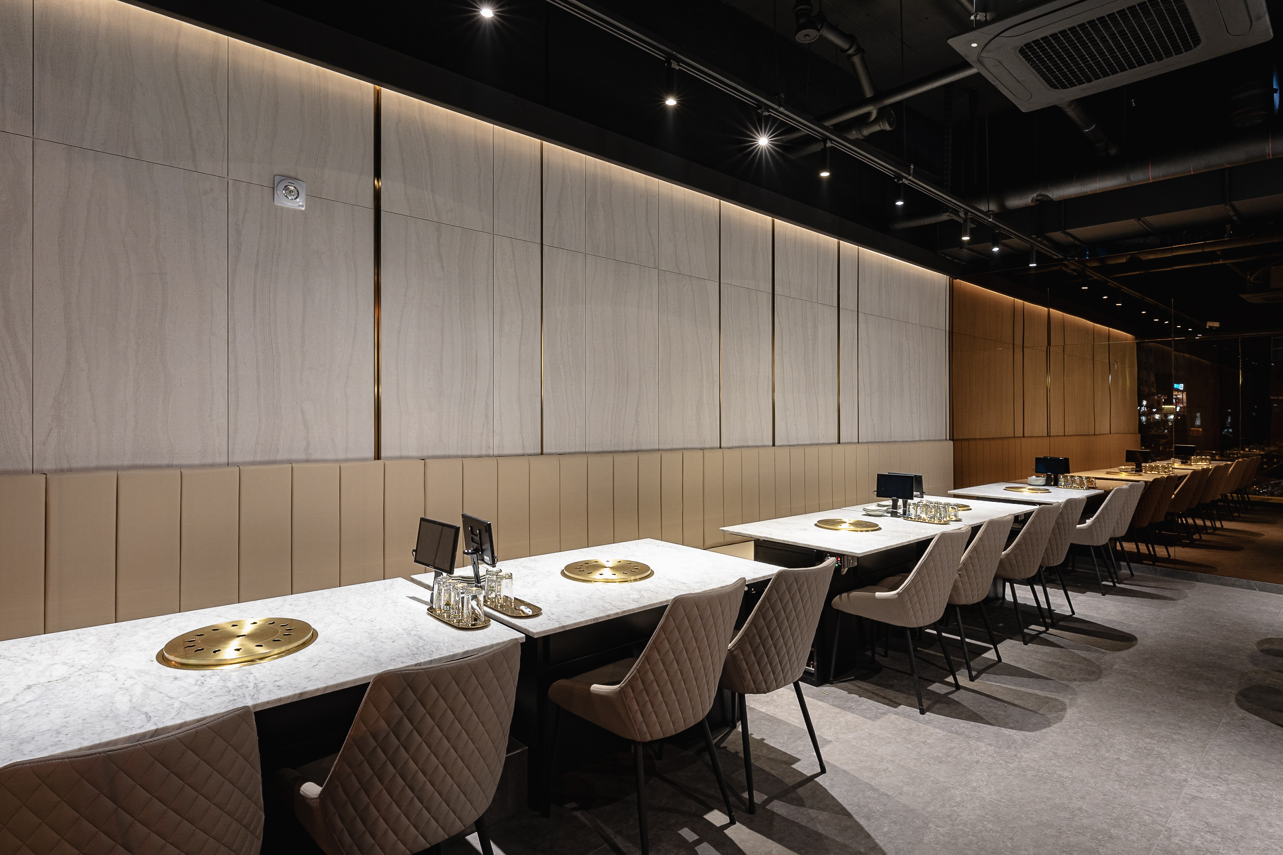 首尔高级肉类餐厅 | 现代化与奢华的融合-12