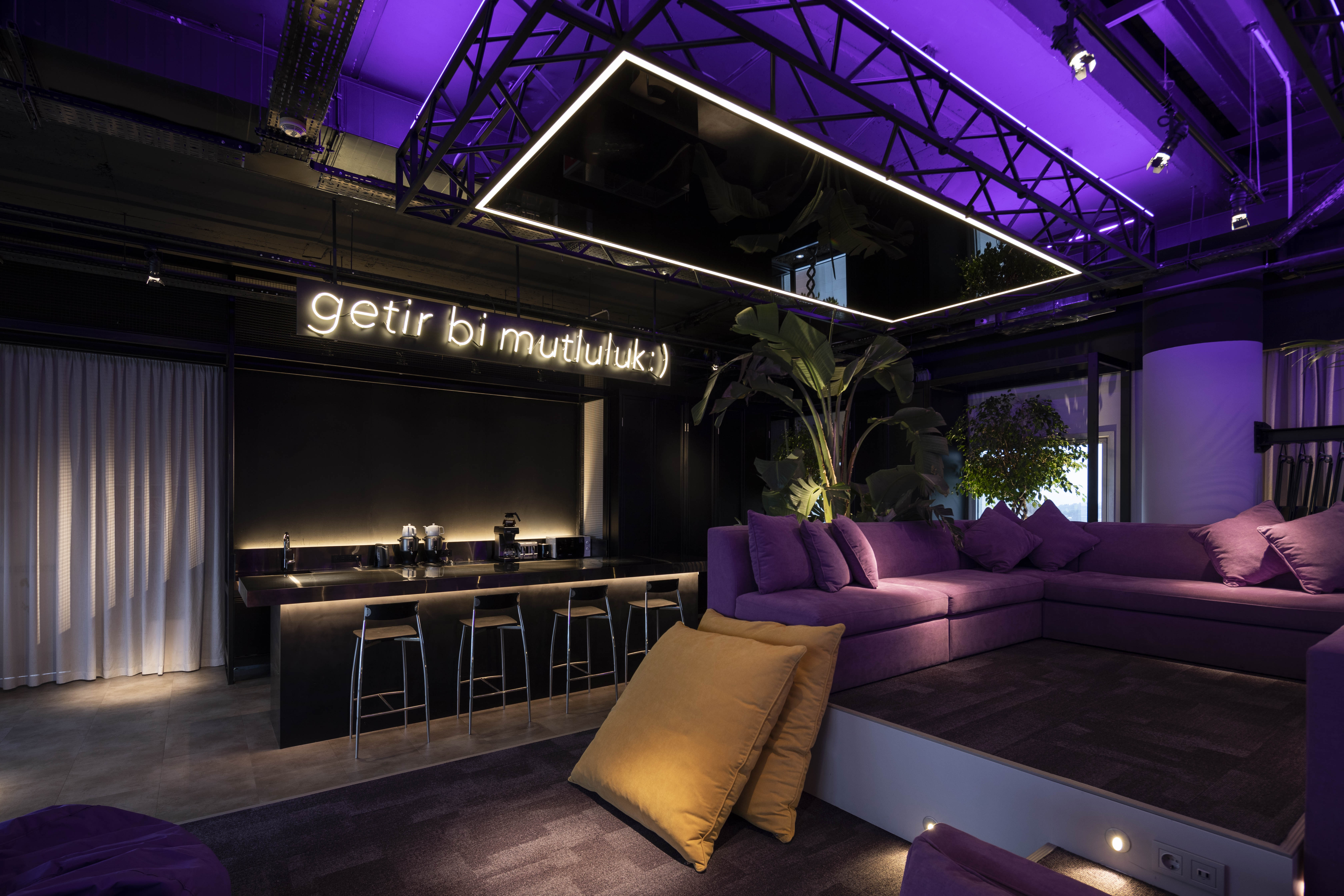 GETIR HQ · 都市职场的活力共享空间丨Urbanjobs-12