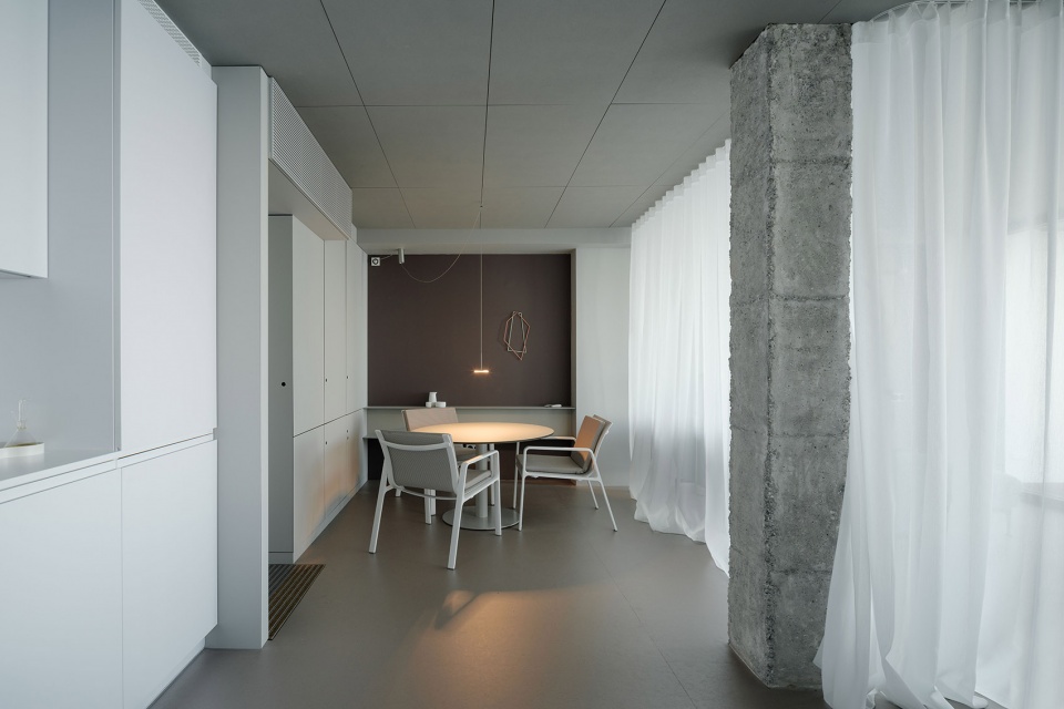 海景画框——西班牙 Torremuelle 公寓设计-33