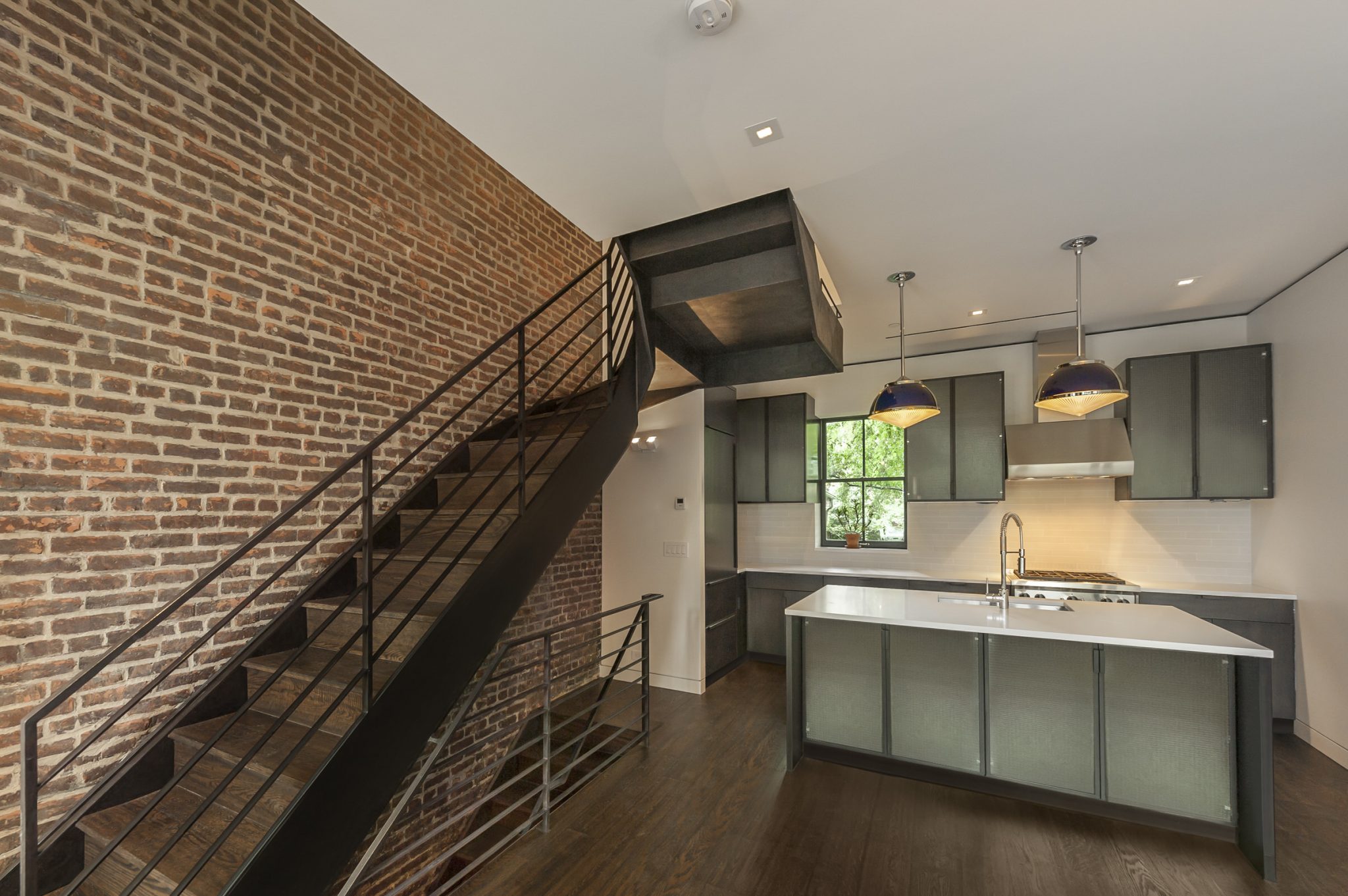 齐弗广场镇屋室内设计-6