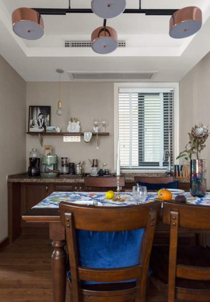 轻奢复古家居,打造多面空间的艺术-31