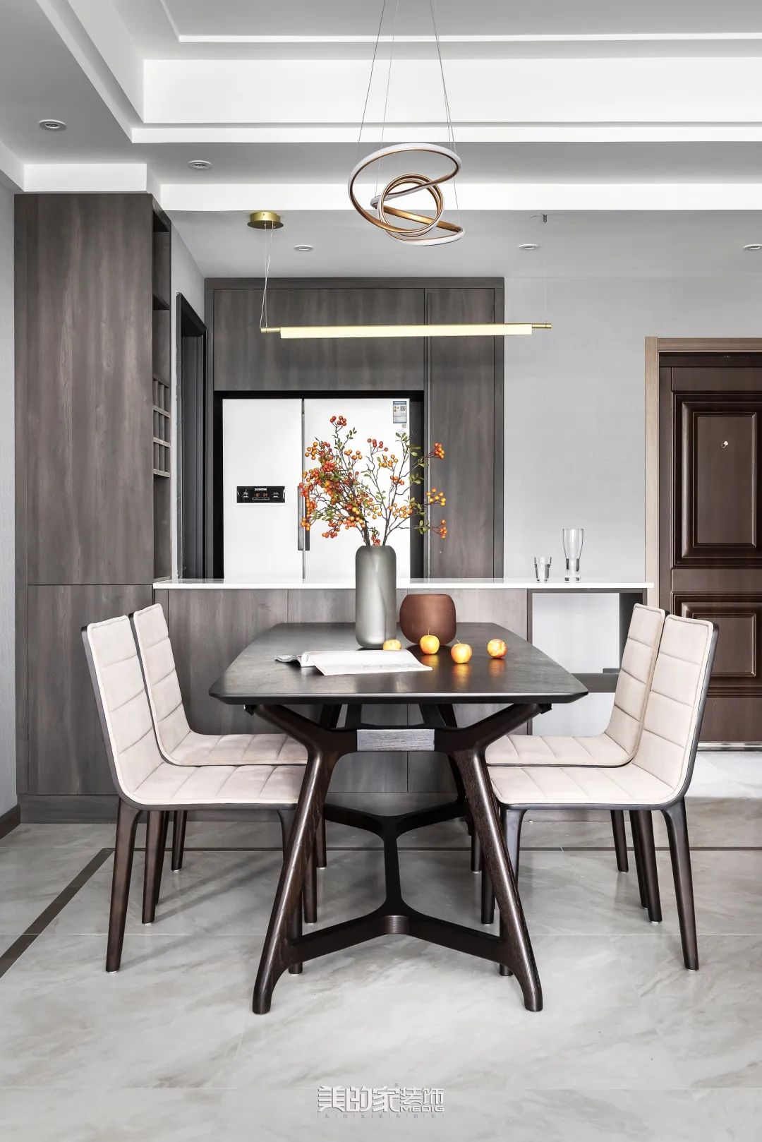 中交锦悦二期现代浪漫家居设计-26