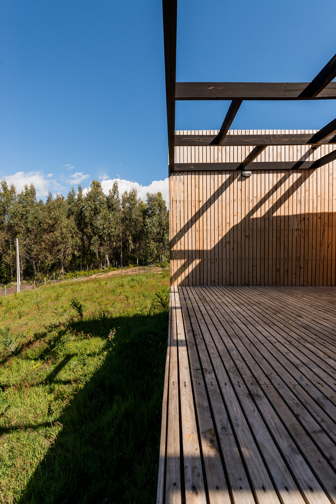 峡谷之上的三层别墅-39