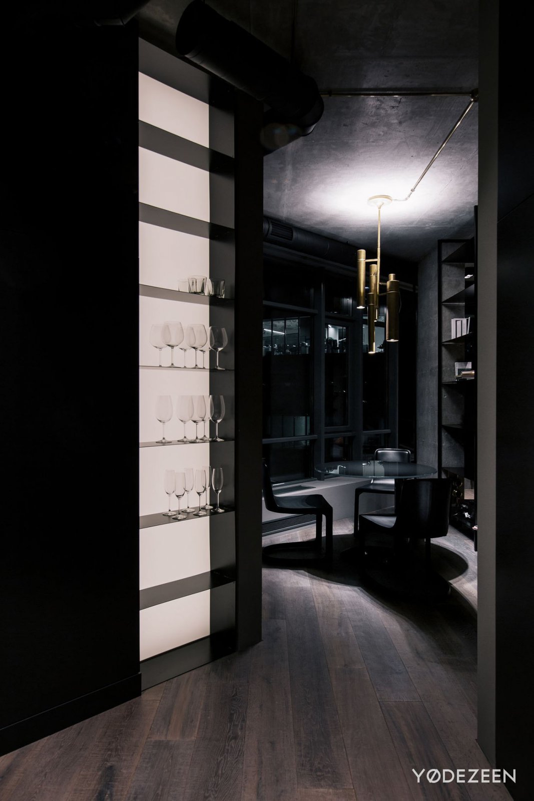 乌克兰魅力住宅  YØ DEZEEN-14