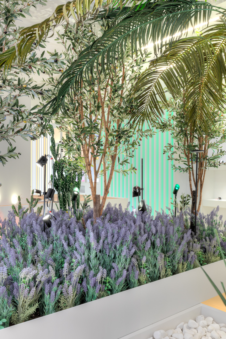 金比例集体建筑 · 灯光展示空间-36