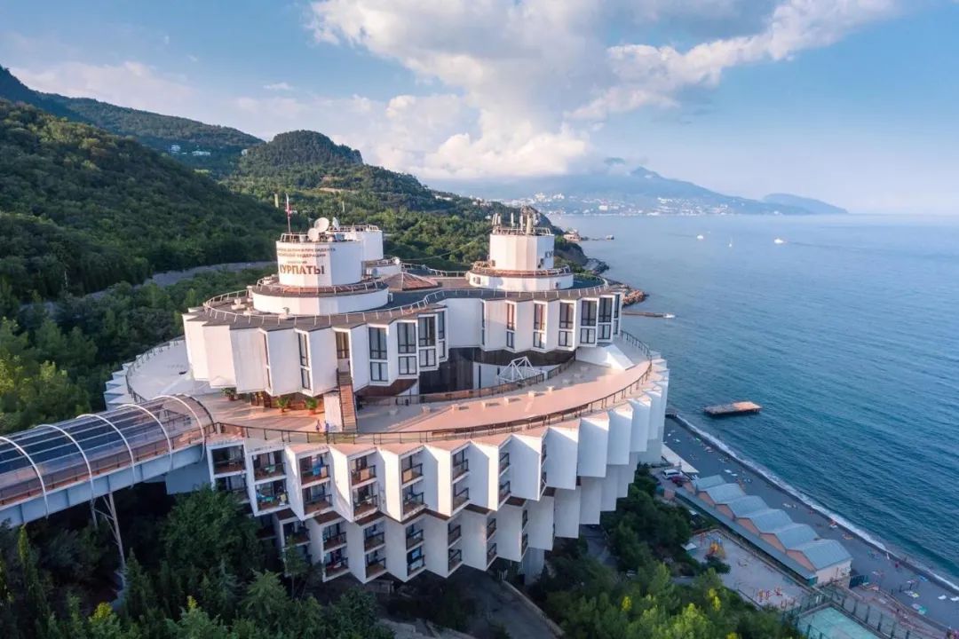 苏联粗野主义建筑及雕塑作品赏析丨多位设计师-37