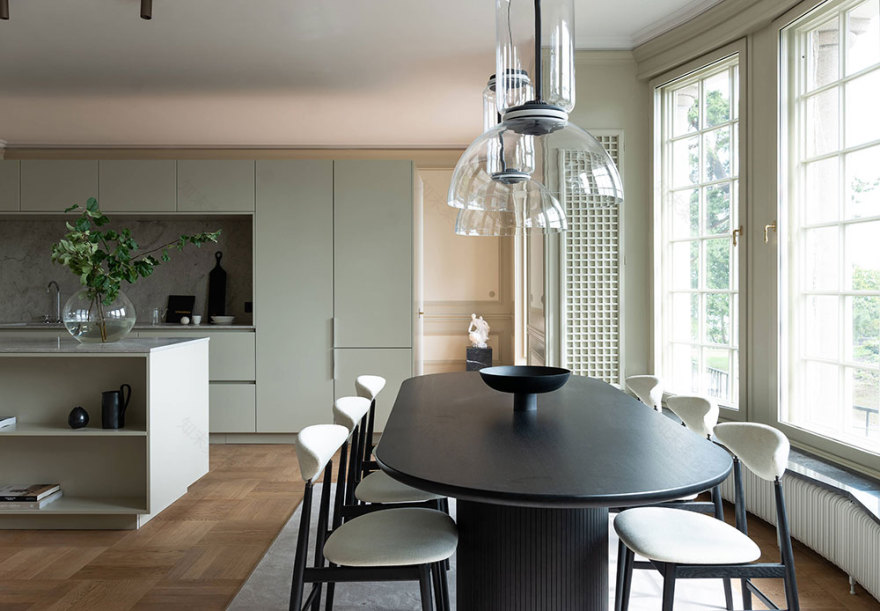 瑞典水岸豪华别墅 | 古典与现代的完美结合-7