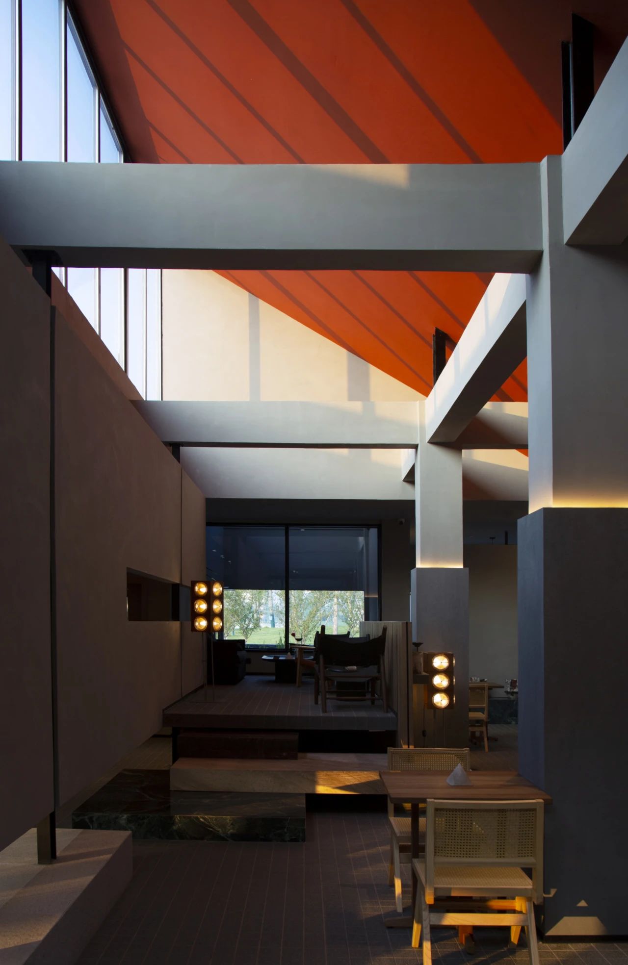 多功能复合型商业休闲餐饮建筑空间改造丨中国洛阳丨立造建筑 X 大象空间-6