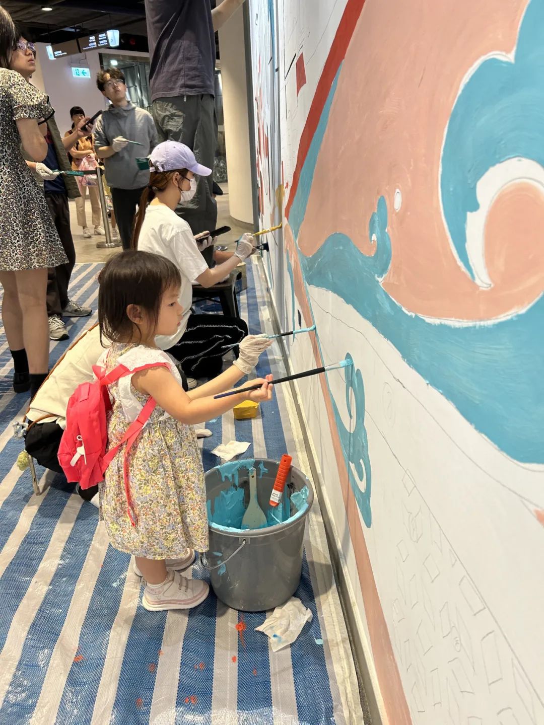 18个小时绘制，美院“青竹计划”学生墙绘亮相香港中环-27