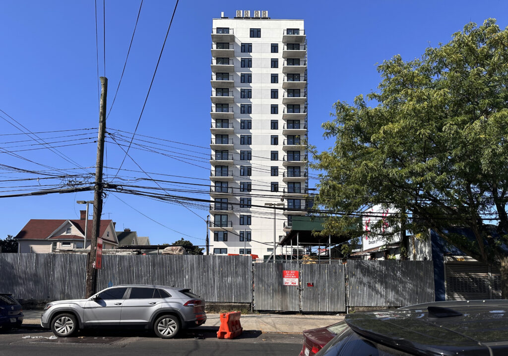 95-25 Waltham Street Nears Completion in Jamaica, Queens - New York YIMBY-6