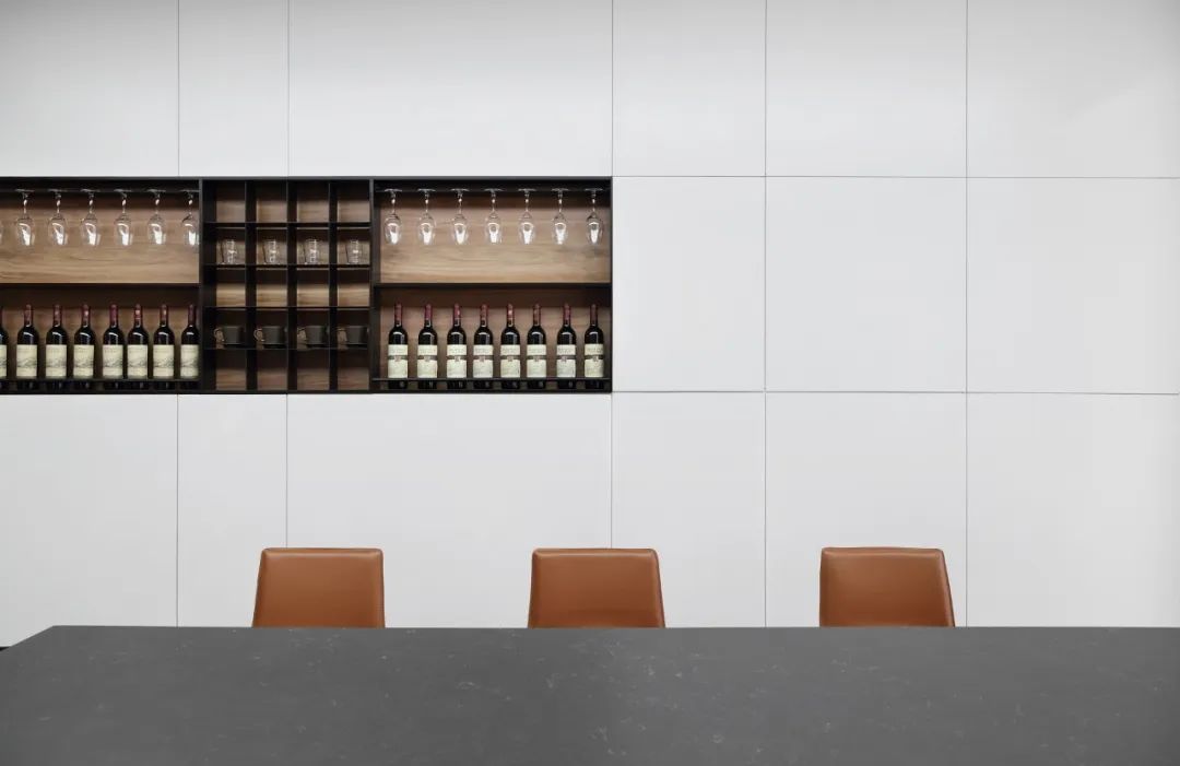 石家庄雷曼家具展厅 | 现代家居美学的空间叙事-20