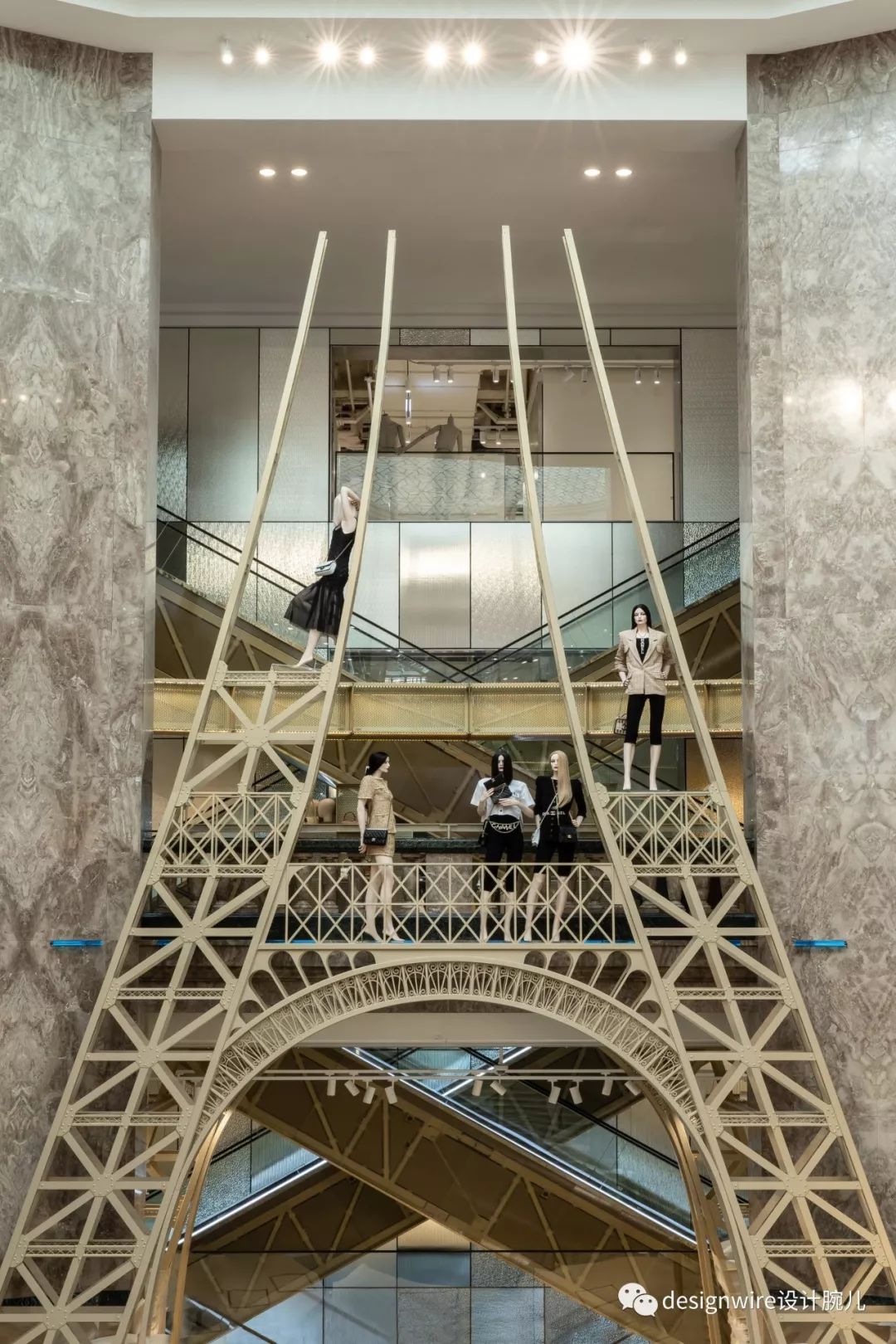 巴黎老佛爷旗舰店,BIG 建筑事务所的现代设计演绎-12