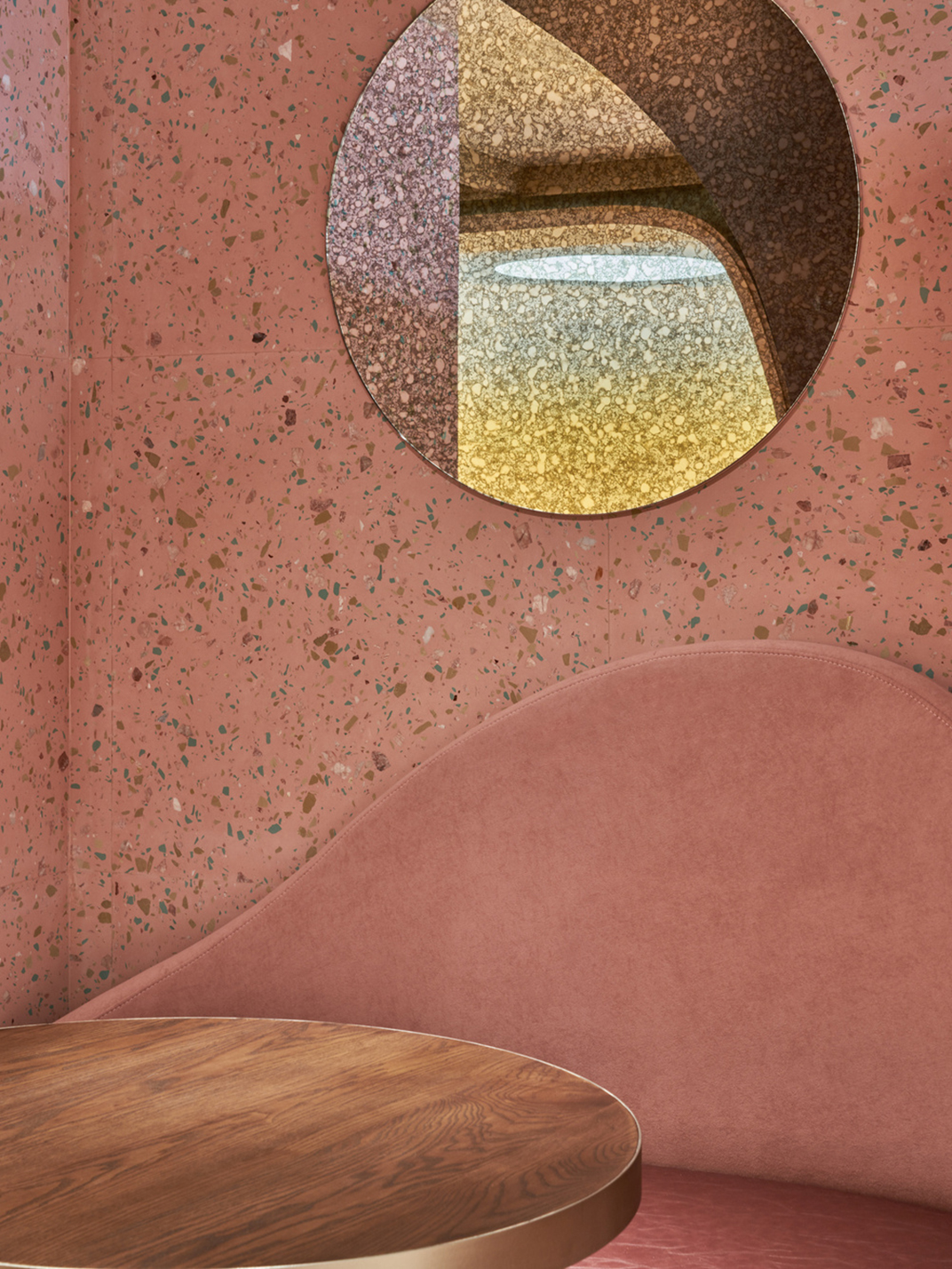 金黄色渐变新派台式料理餐厅,香港 | Designed by designeightfivetwo - 主题餐厅 - 餐厅LOGO-VI空间设计-全球餐饮研究所-8