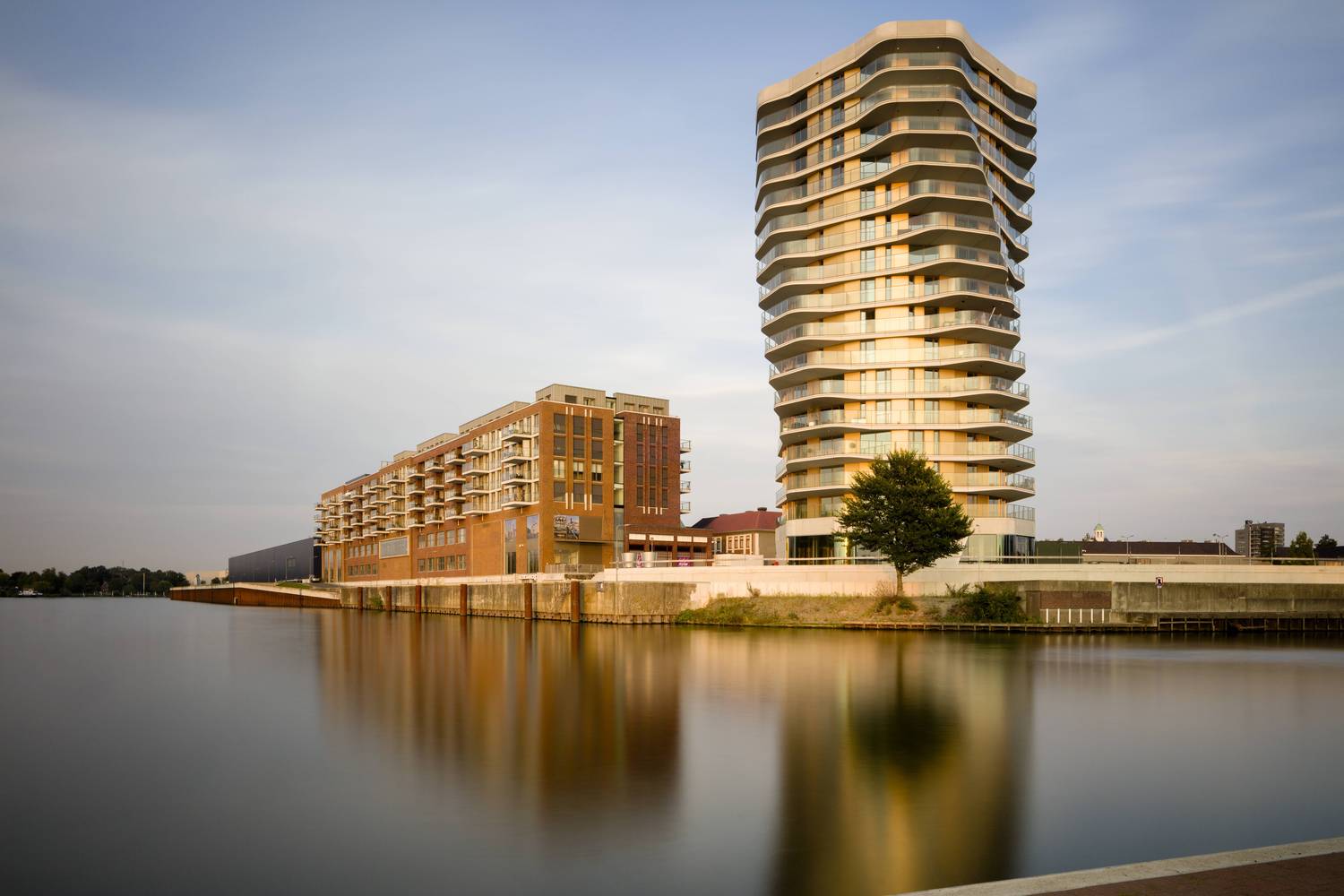 荷兰曼哈顿城市住宅大楼丨Kern Architecten-17