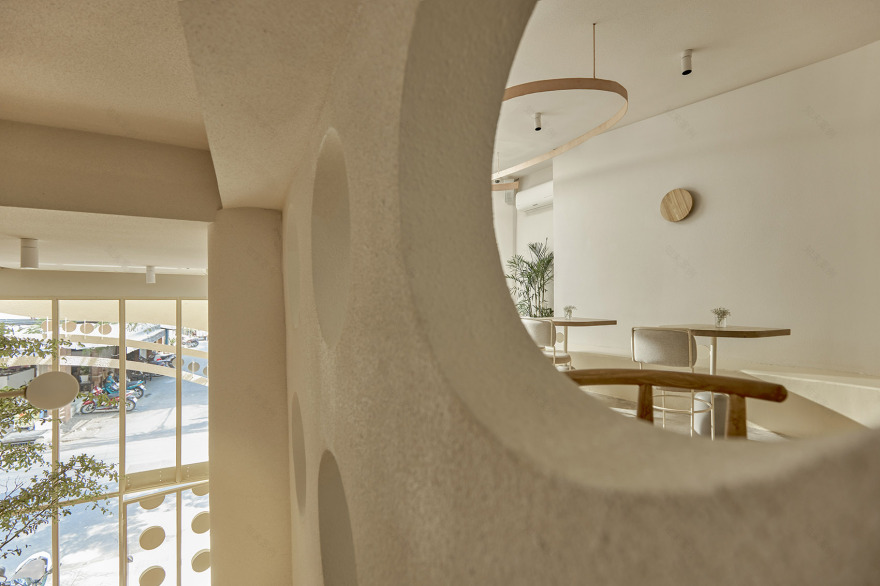 September 咖啡厅 2 号店丨越南胡志明市丨Red5studio + Ben Decor-87