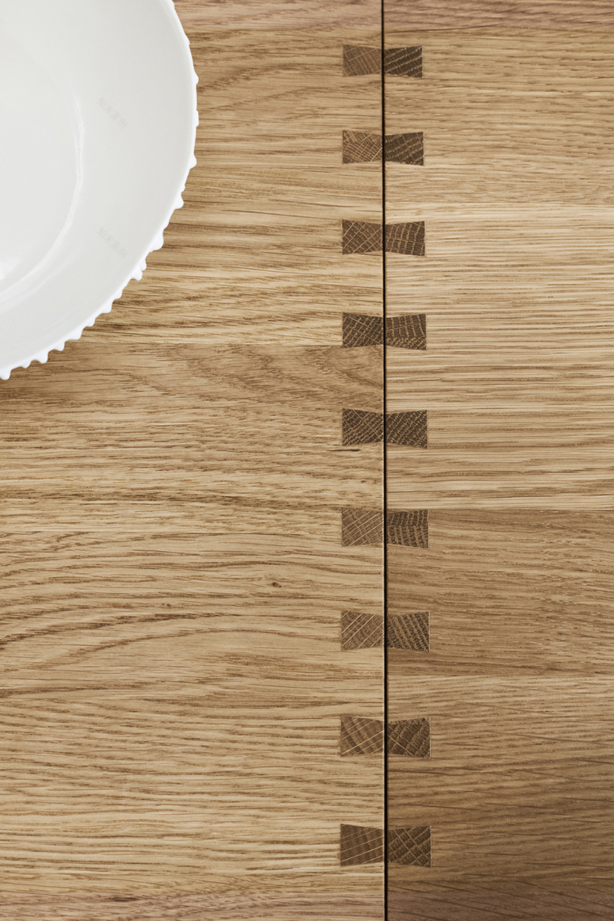 Carl Hansen & Son 新品 | FK63 书架系统与 RF1903 侧坐沙发-12