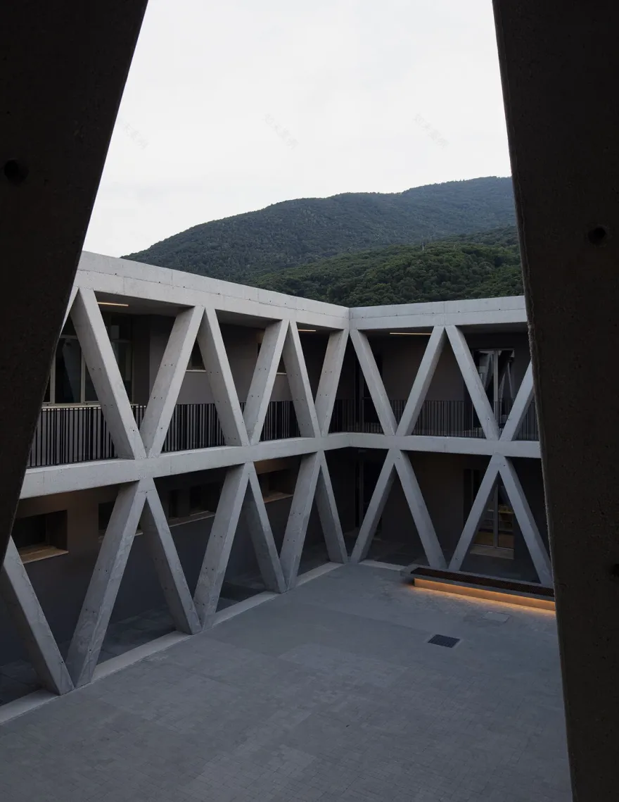 福加扎罗学校丨意大利丨TIXA studio associato-30