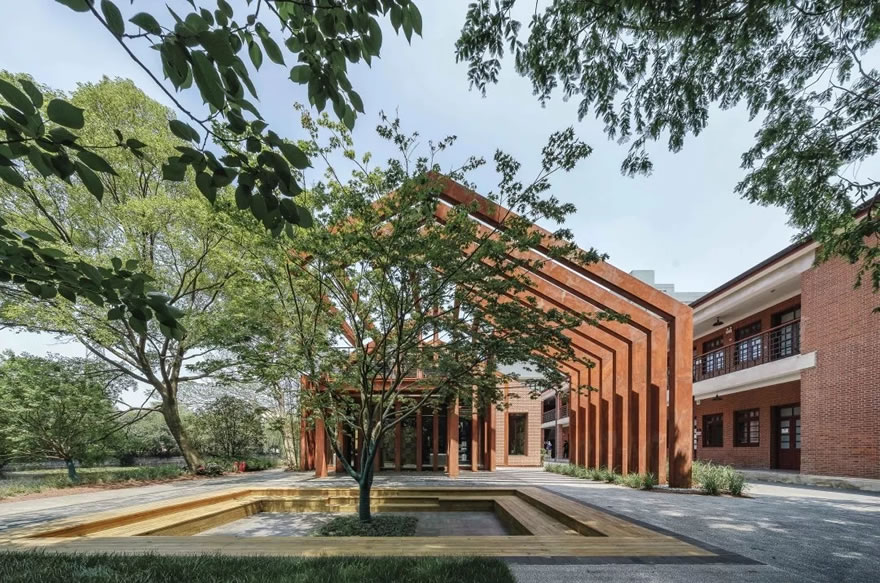 华东师范大学丽娃河化雨斋-60