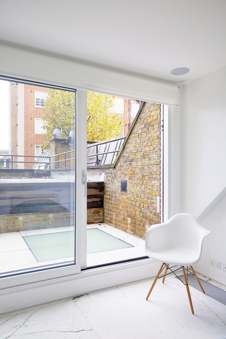 West London Apartment with Stylish Interiors Completely White-18