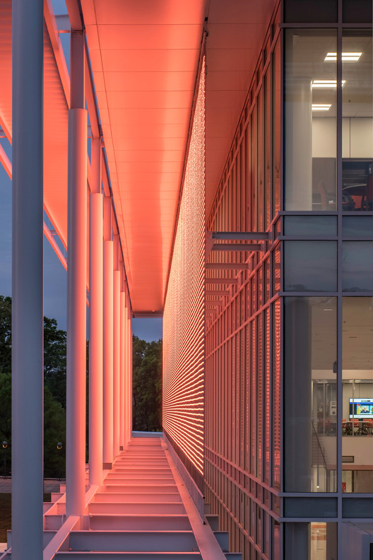 克莱姆森大学瓦特家庭创新中心 | 创新科技的灵感空间-12