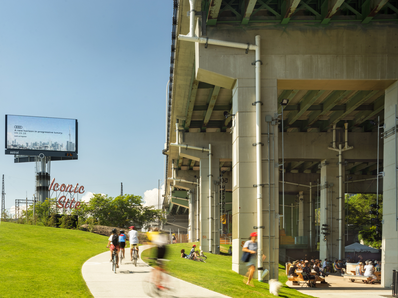 多伦多“The Bentway”-45