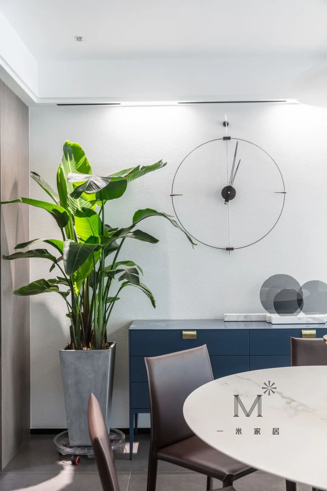 极简别墅里的优雅生活-30