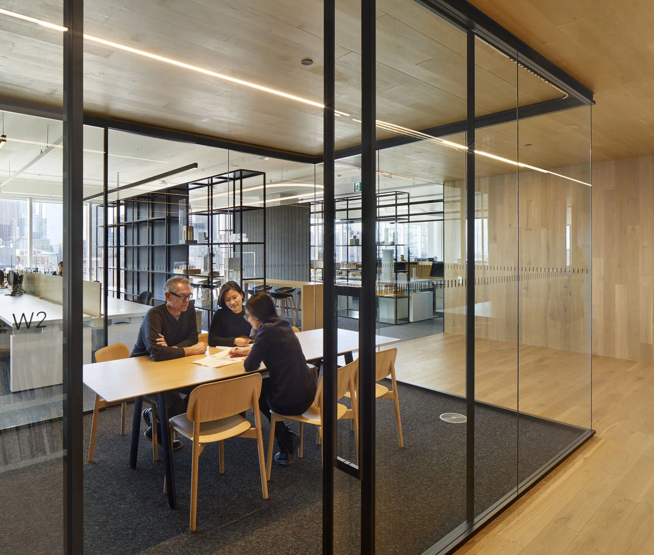 多伦多 KPMB Architects 办公室 | 温馨原木与城市景观的完美结合-36