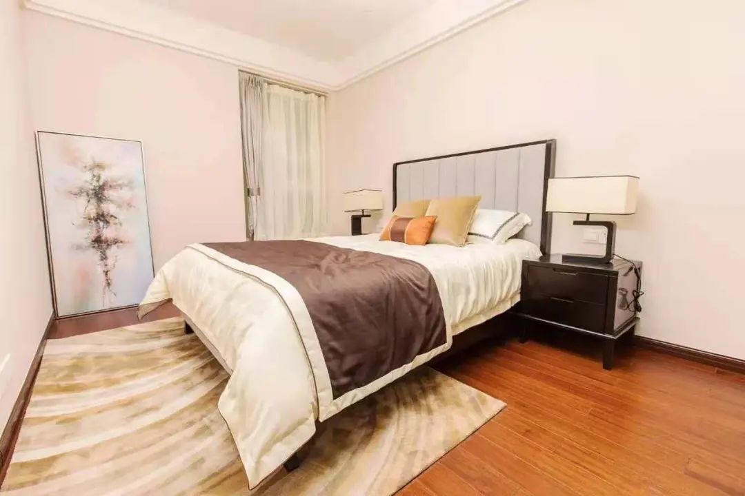 新中式卧房设计 | 壁画、板式床头墙与整洁床头墙的雅致融合-19