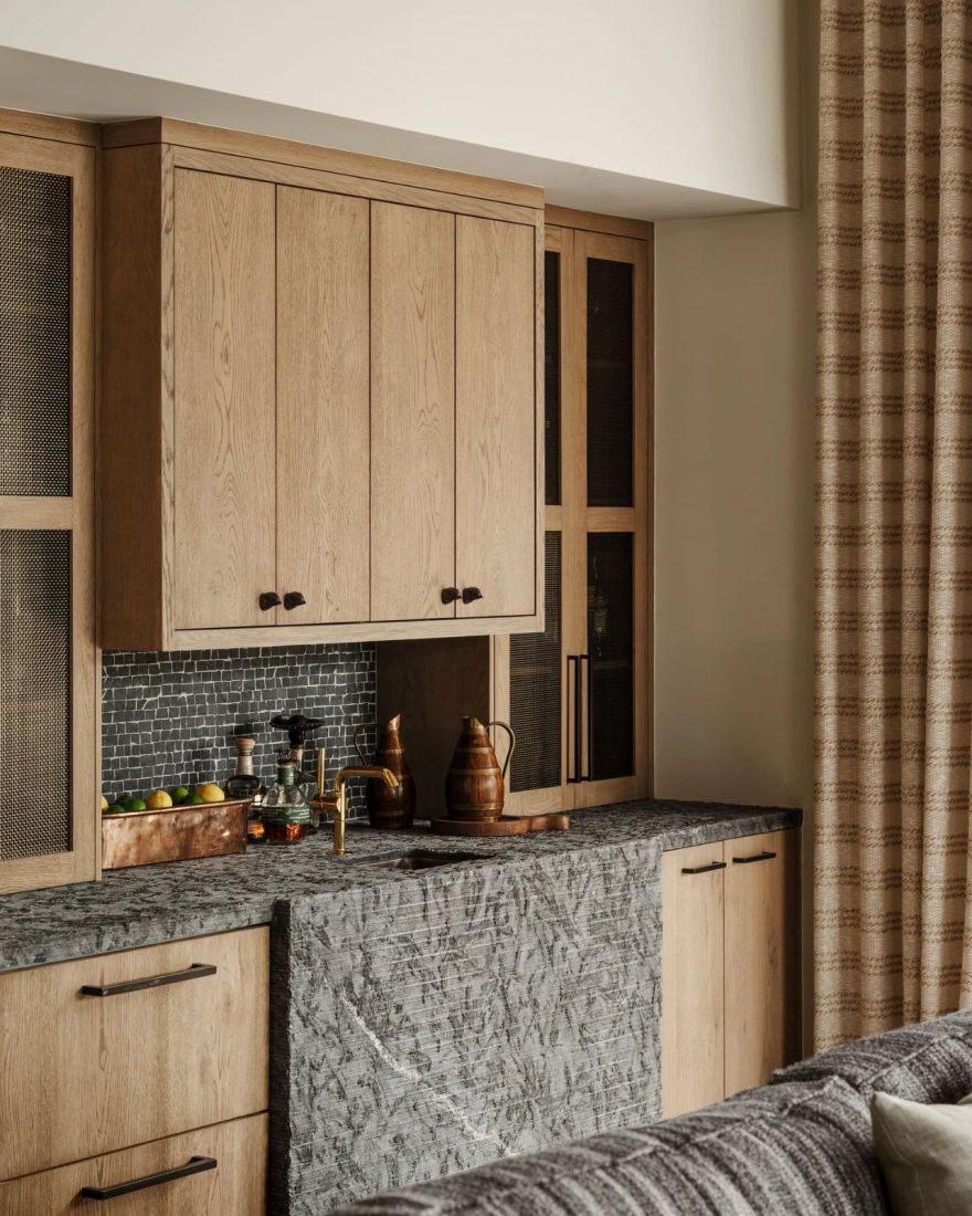 “Stranded in Paradise”(滞留天堂)-88