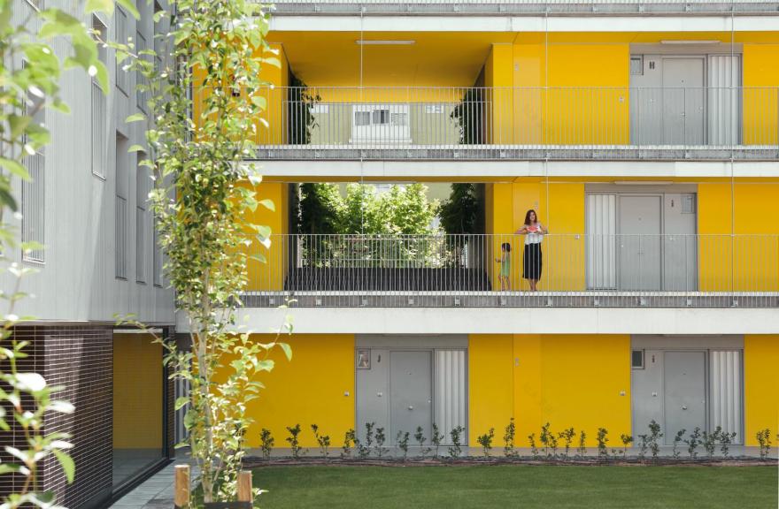 马德里社区青年保障住房 | 紧凑与高效的住宅设计-9