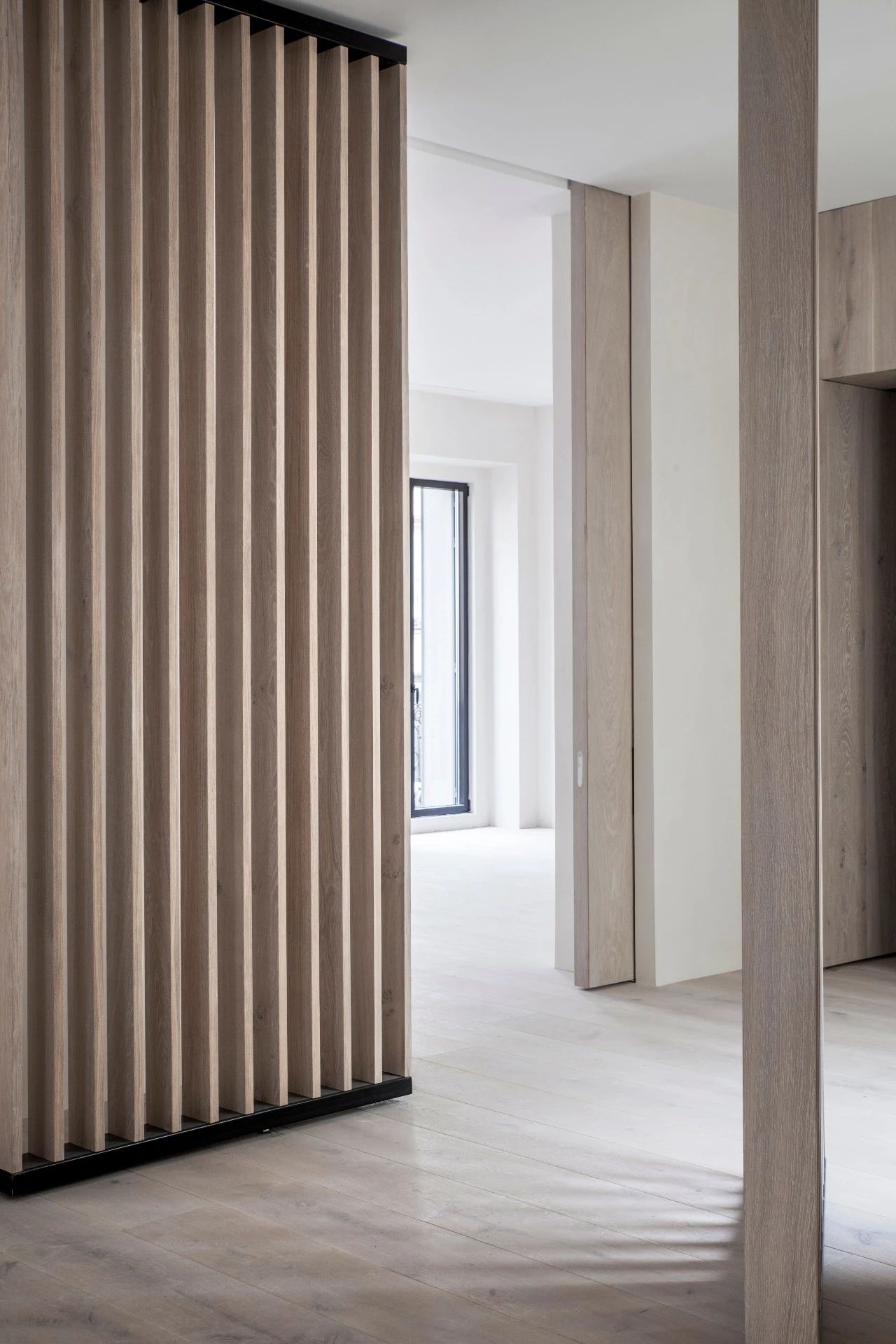 马德里极简住宅-22