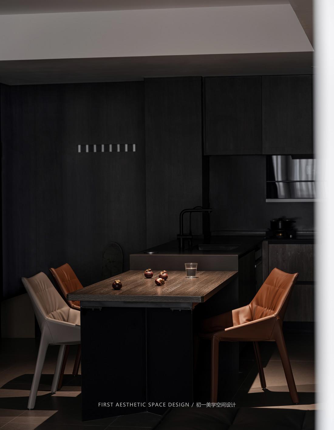 暗黑系新婚夫妇住宅-16